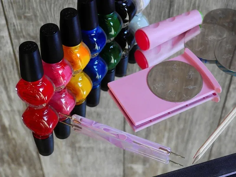 Luminous Aura Nails & Spa